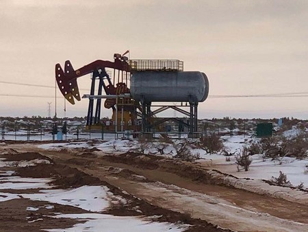 Equipos de bombeo y calefacción para yacimientos petrolíferos